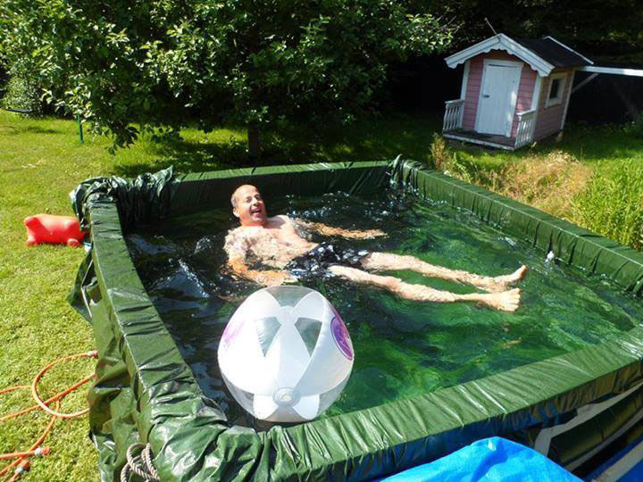 piscina con pallets