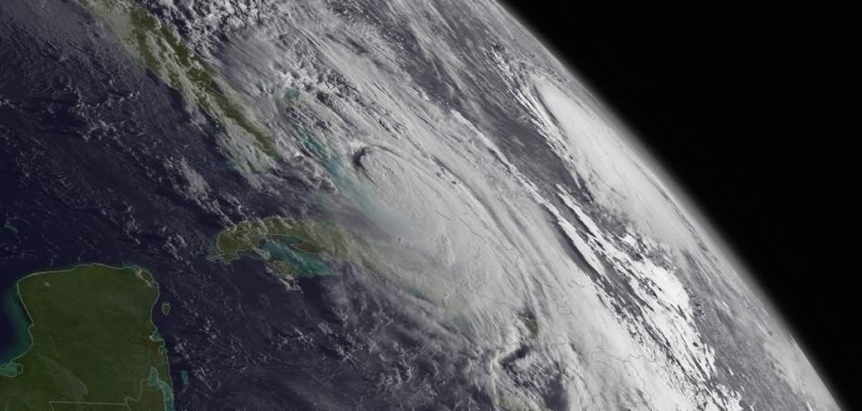 ¿Cómo clasifican a los huracanes y cómo se elige su nombre?
