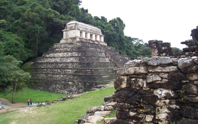 Monumentos mayas en México