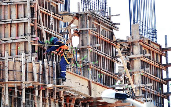 Sector privado da aliento a la industria de la construcción