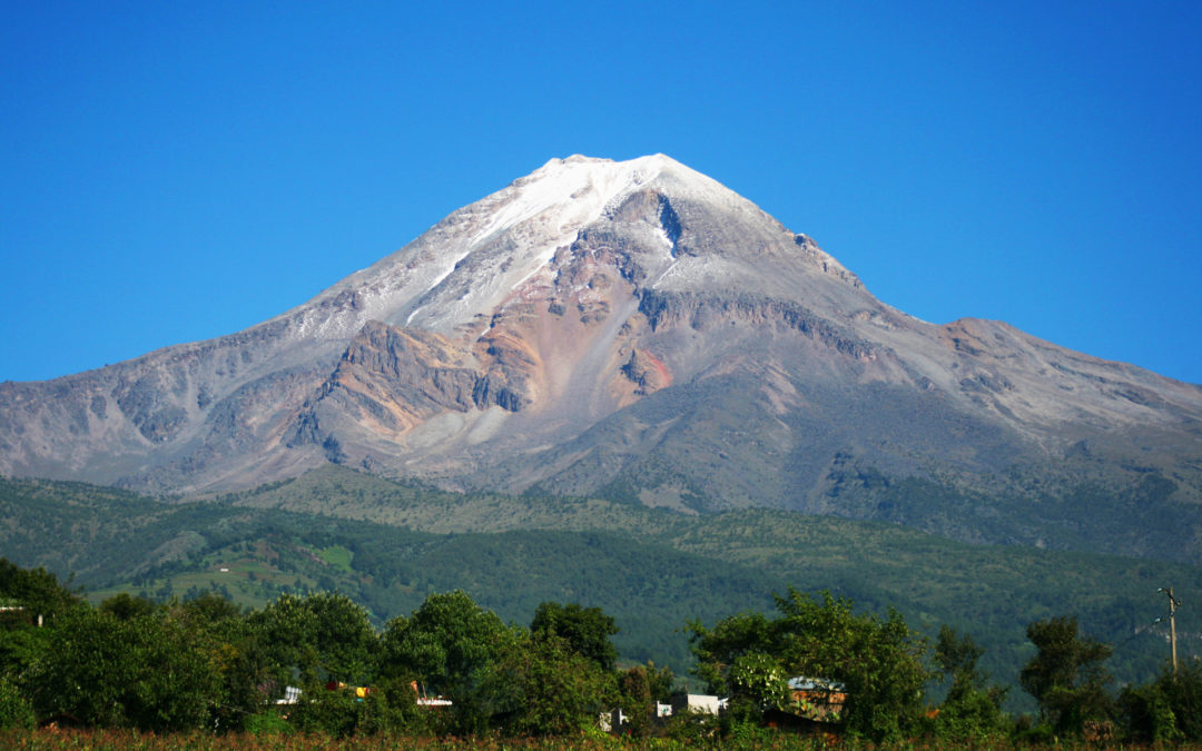 Volcanes en Toluca y Veracruz son considerados también peligrosos