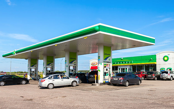 BP alista terminal de almacenamiento para importar su combustible