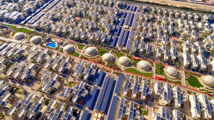 Arquitectura sustentable: Dubai construye ciudad 100% solar, autos eléctricos y edificios ecoamigables
