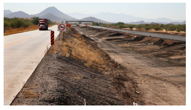La carretera de 4 carriles del Estado de Sonora ni para abril, ni para mayo, ni en junio fue