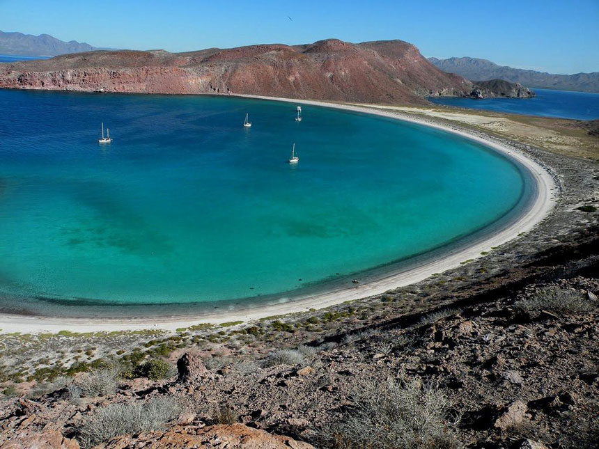 Lo qué es, qué hace, que está atendiendo. Conozca al FONATUR, Fondo Nacional de Turismo.