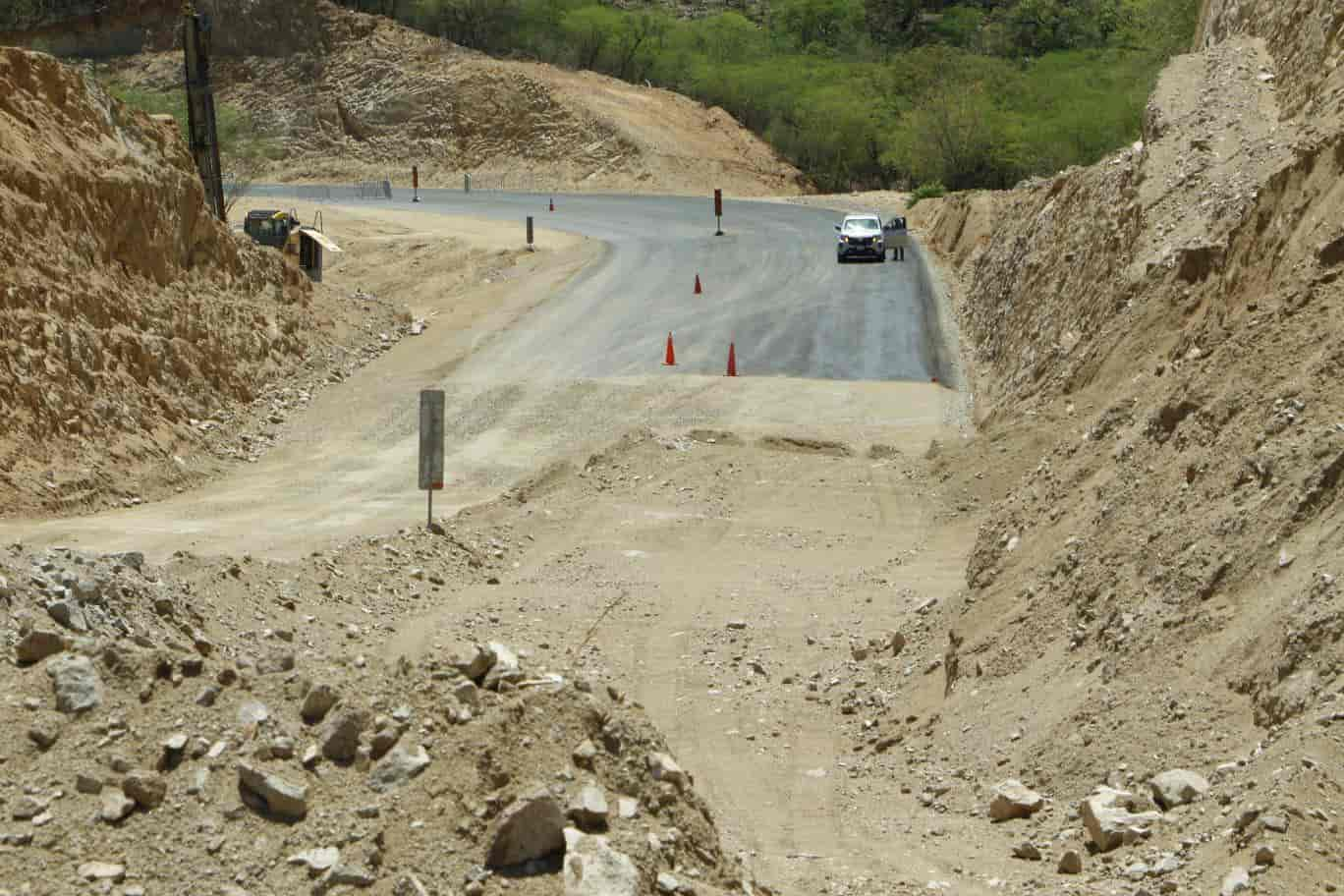 camino en construcción