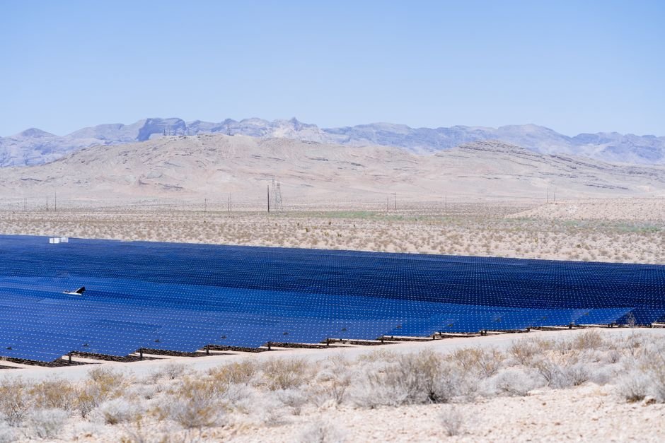 Diseño Electromecánico en Parques Solares de Sonora