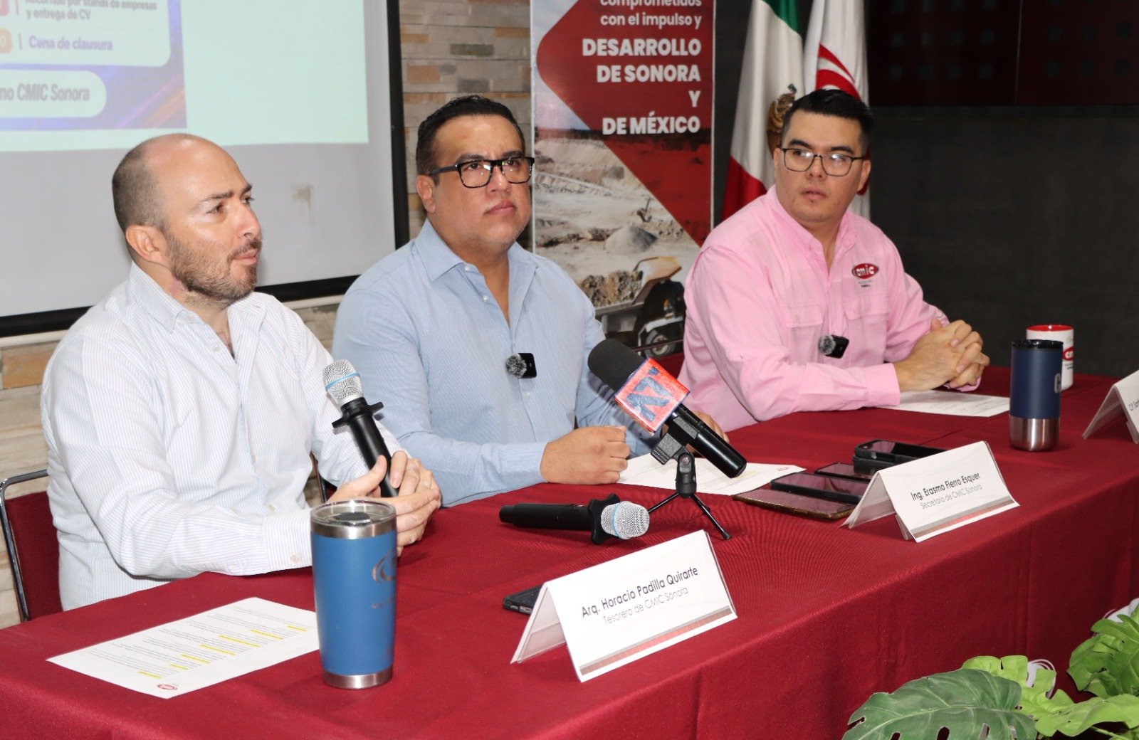 Rueda de prensa de CMIC Sonora para presentar el 1er. Congreso Estudiantil 2026