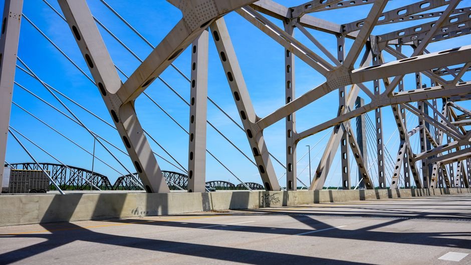 Puentes fronterizos: Ingeniería vial en Sonora